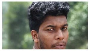  ആനക്കുളത്ത് വിനോദസഞ്ചാരത്തിനെത്തിയ യുവാവ് മുങ്ങിമരിച്ചു. അപകടത്തില്‍പെട്ടത് തിരുവനന്തപുരം സ്വദേശി