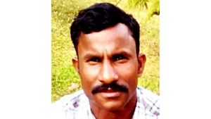 കുടുംബ വഴക്ക്;  ഭാര്യയെയും മകനെയും വെട്ടിപ്പരിക്കേല്‍പ്പിച്ച് യുവാവ് ആത്മഹത്യ ചെയ്തു, പരിക്കേറ്റവര്‍ കോഴിക്കോട് മെഡിക്കല്‍ കോളജ് ആശുപത്രിയില്‍ ചികിത്സയില്‍, സംഭവം വയനാടിൽ...