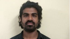 റോഡരികില്‍ പടക്കം പൊട്ടിച്ചതിൽ തർക്കം; യുവാവിനെ തൃശൂരിൽ തല്ലിക്കൊന്നു, സംഭവം ഏപ്രിലിൽ,  മൂന്നാം പ്രതിയും അറസ്റ്റിൽ