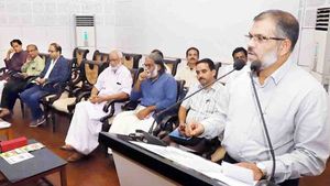   രാഷ്ട്രീയ പാര്‍ട്ടികളുടെ അജണ്ടകള്‍ നടപ്പാക്കുവാനുള്ള ഉപകരണമായി വിദ്യാഭ്യാസത്തെ കാണരുത്: വിസി
