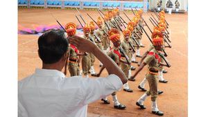 എക്‌സൈസിനു ഇനി  തോക്ക് പരിശീലനം:  ടി പി രാമകൃഷ്ണന്‍, നീക്കം മയക്കുമരുന്ന് സംഘങ്ങളെ പ്രതിരോധിക്കാന്‍!