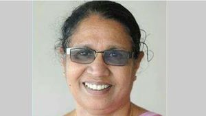  വനിത കമ്മീഷന് കൂടുതലായും ലഭിക്കുന്നത് വ്യാജ പരാതികൾ; ആൾമാറാട്ടവും നടക്കുന്നെന്ന് എംസി ജോസഫൈന്‍!