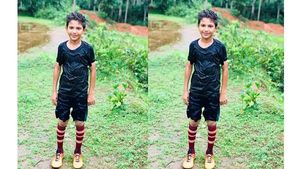  ചെളിവെള്ളം നിറഞ്ഞ മൈതാനത്ത് 13 കാരന്റെ ഫുട്‌ബോള്‍ കളി വീഡിയോ വൈറലായി; മഹ്‌റൂഫിനെ തേടി ലോകോത്തര താരങ്ങള്‍ 