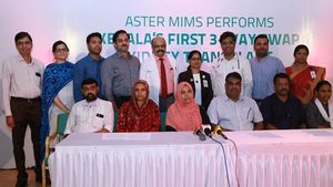 പരസ്പര ധാരണയോടെ മൂന്ന് കുടുംബങ്ങള്‍ ഒന്നിച്ചു; പിറന്നത് സംസ്ഥാനത്തെ അവയവദാന ചരിത്രത്തില്‍ പുത്തന്‍ അദ്ധ്യായ, കോഴിക്കോട്  മൂന്ന് പേർക്ക് പുതു ജീവൻ!