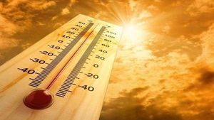 പത്തനംതിട്ടയില്‍ ചൂട് വർധിക്കുന്നു; സൂര്യാഘാതത്തെ കരുതണം: പ്രതിരോധ മാർഗ്ഗങ്ങള് നിർദേശിച്ച് ഡിഎംഒ
