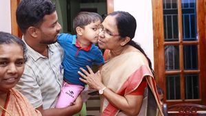 ഒപ്പം ഉണ്ടെന്ന് വെറും വാക്ക്‌ പറയുക ആയിരുന്നില്ല ടീച്ചർ; മുല്ലപ്പള്ളിക്കെതിരെ ലിനിയുടെ ഭര്‍ത്താവ്