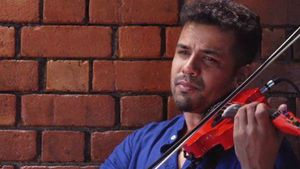 ബാലഭാസ്‌കര്‍ അലക്ഷ്യമായി കാറോടിച്ചു... അപകടത്തിന് കാരണം, നഷ്ടപരിഹാരം ആവശ്യപ്പെട്ട് ഡ്രൈവര്‍!!