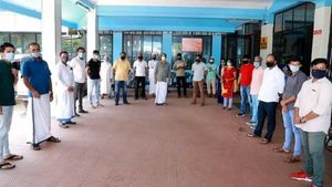 ഡോക്ടറുടെ ശ്രമം ഫലം കണ്ടു; സംസ്ഥാനത്തെ ആദ്യ പ്ലാസ്മ ബാങ്ക് മഞ്ചേരിയില്‍ പ്രവര്‍ത്തനം തുടങ്ങി