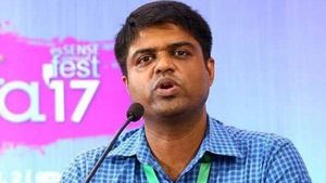'മൃതശരീരം തുമ്മില്ല ചുമയ്ക്കില്ല,സംസ്‌കാരം തടയുന്നത് ക്രൂരതയാണ്; ആരും കുത്തിത്തിരിപ്പ് ഉണ്ടാക്കരുത്'