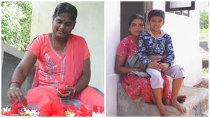  ലൈഫിൽ' വിരിഞ്ഞ പൂക്കളത്തിൽ രാധക്കിത് പൊന്നോണം... പുത്തന്നോണം
