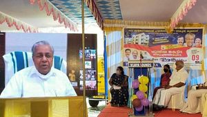 സർക്കാരിന്റെ 100 ദിന കര്‍മ്മപദ്ധതി, കൊല്ലത്ത് അഞ്ചു കോടി വീതം ചെലവില്‍ നാല് സ്‌കൂളുകൾ