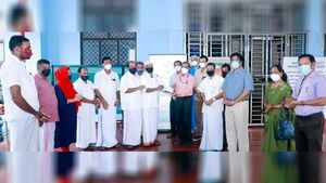 കൊവിഡിനെ തോൽപ്പിച്ച മിരാസ വീണ്ടും മെഡിക്കൽ കോളേജിലെത്തി; കൈയ്യറിഞ്ഞ് സഹായവും