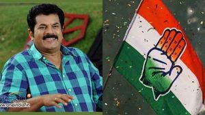 ‘എല്‍ഡിഎഫ് പെട്ടിക്കടക്ക് മുന്നില്‍ മെഡിക്കല്‍ കോളേജ് എന്ന ബോര്‍ഡ് തൂക്കില്ല’;എംഎൽഎ മുകേഷ്