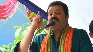  'പ്രാണാ'യ്ക്ക് സുരേഷ് ഗോപിയുടെ കൈത്താങ്ങ്: കോവിഡ് രോഗികൾക്ക് ഓക്സിജൻ സംവിധാനമൊരുക്കാൻ ധനസഹായം!! 