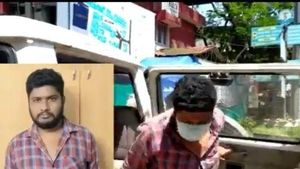 വൈശാഖിനെ കൊന്നത് മാനേജര്‍; പരാതി നല്‍കാന്‍ ആദ്യമെത്തി, തിരയാനും, കുടുംബത്തെ ആശ്വസിപ്പിച്ചു, ഒടുവില്‍