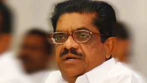 അഭിമന്യൂവിന്‍റെ കൊല: പ്രതികള്‍ക്ക് അർഹമായ ശിക്ഷ ലഭിക്കുമെന്ന് ഉറപ്പു വരുത്തണം: വിഎം സുധീരന്‍