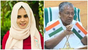 'കേരളത്തിന്റെ അട്ടിപ്പേർ സഖാക്കൾക്ക് ഇല്ലെന്ന് കൂടെ പറയാൻ തയ്യാറാകുമോ?' പിണറായിയോട് ഫാത്തിമ തഹ്ലിയ