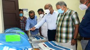 നിയമസഭ തെരഞ്ഞെടുപ്പ്: ആലപ്പുഴ ജില്ലയില്‍ മോക്ക് പോള്‍ നടത്തി