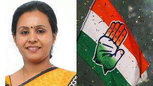  തദ്ദേശ കണക്ക് അനുകൂലം..ആറൻമുളയിൽ വീണ ജോർജിനെ വീഴ്ത്താൻ യുഡിഎഫ്.. പരിഗണിക്കുന്നത് ഈ നേതാക്കളെ