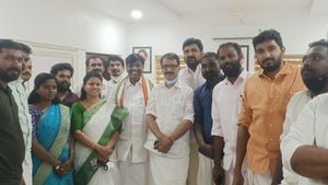 സ്ഥരിമായി മത്സരിച്ച് തോല്‍ക്കുന്ന സീറ്റെങ്കിലും ഞങ്ങള്‍ക്ക് തരണം; ആവശ്യവുമായി യൂത്ത് കോണ്‍ഗ്രസ്