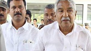 കൊച്ചിയില്‍ ഉമ്മന്‍ചാണ്ടി രക്ഷകനായി അവതരിക്കുമോ; ടോണി ചമ്മിണിയെ വെല്ലാന്‍ ഷൈനി മാത്യു രംഗത്ത്