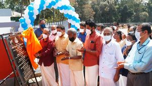 'കായിക രംഗത്തും മാതൃകാപരമായ പ്രവര്‍ത്തനങ്ങള്‍': പാലക്കാട് 4 സ്റ്റേഡിയങ്ങൾ ഉദ്ഘാടനം ചെയ്ത് മന്ത്രി