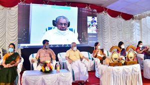 പാലക്കാട് മെഡിക്കല്‍ കോളേജ് ഒ.പി വിഭാഗം പ്രവര്‍ത്തനമാരംഭിച്ചു; ഉദ്ഘാടനം നിർവഹിച്ച് മുഖ്യമന്ത്രി