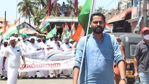 ''നീ പ്രധാനമന്ത്രി ആയാലും IAAS പദവി രാജിവെച്ചത് മരണം വരെ പൊറുക്കില്ല മോനെ!