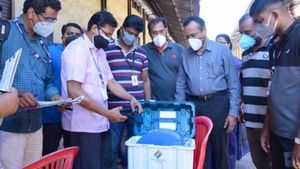 നിയമസഭാ തിരഞ്ഞെടുപ്പ്: ഇലക്‌ട്രോണിക് വോട്ടിംഗ് മെഷീനുകള്‍ ഇനി പുതിയ കാവല്‍മുറികളിലേക്ക്