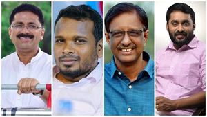 പൊന്നാനിയിൽ യുഡിഎഫ് അട്ടിമറി, ജലീലിനെ ഫിറോസ് വീഴ്ത്തുമോ? മനോരമ ന്യൂസ് സർവേ  