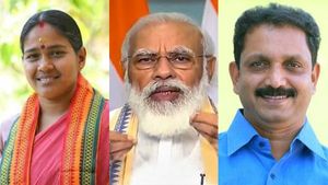 മോദി ഇടപെട്ടു; മുരളീധര പക്ഷത്തിന് തിരിച്ചടി.. കഴക്കൂട്ടത്ത് ശോഭാ സുരേന്ദ്രൻ സ്ഥാനാർത്ഥി