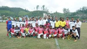 ഫുട്‌ബോള്‍ മല്‍സരവും പട്ടം പറത്തല്‍ മേളയും; ഇടുക്കിയില്‍ വ്യത്യസ്ത വോട്ടര്‍ ബോധവല്‍ക്കരണം