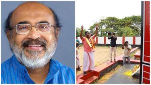 ബ്രിട്ടീഷുകാരുടെ ഷൂ നക്കിയവർക്ക് രക്തസാക്ഷിത്വത്തിന്റെ മൂല്യം മനസ്സിലാവില്ല, തുറന്നടിച്ച് ഐസക്