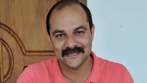 ഒരു മാതാവിന് മാത്രമല്ലേ ആ പ്രതീക്ഷ വയ്ക്കാനാകൂ; വളാഞ്ചേരി സിഐയുടെ നൊമ്പരപ്പെടുത്തുന്ന കുറിപ്പ്