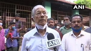 നിയമസഭാ തിരഞ്ഞെടുപ്പ്: ബിജെപി നില മെച്ചപ്പെടുത്തും, പൊന്നാനിയില്‍ ആദ്യ വോട്ടറായി ഇ ശ്രീധരന്‍
