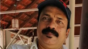 കണ്ണൂരിലെ കൊലപാതക രാഷ്ട്രീയം: പല തവണ ഹൃദയം നുറുങ്ങി എഴുതി, ഇനി എഴുതില്ല: ശിഹാബുദ്ദീൻ പൊയ്ത്തുംകടവ്