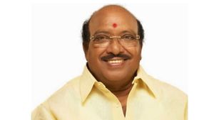   'മേഴ്സിക്കുട്ടിയമ്മക്കും ജലീലിനും ഷോക്ക് ട്രീറ്റ്മെന്റ്:രൂക്ഷ വിമർശനവുമായി വെള്ളാപ്പള്ളി 