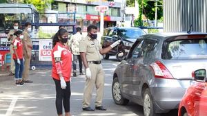 ജില്ല വിട്ടു യാത്ര: പാസ് വേണം, തിരിച്ചറിയല്‍ രേഖയും, ഇടുക്കി ജില്ലാ പോലീസ് മേധാവി പറയുന്നത്...