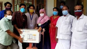 നാടും നാട്ടുകാരും കൈകോര്‍ത്തു; ഇടവെട്ടി സമൂഹ അടുക്കളയിലേക്ക് സഹായ പ്രവാഹം