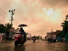 തിരുവനന്തപുരത്ത് നാളെ റെഡ് അലേർട്ട്, മഴക്കെടുതി നേരിടാൻ ജില്ല സജ്ജമെന്നു കളക്ടർ
