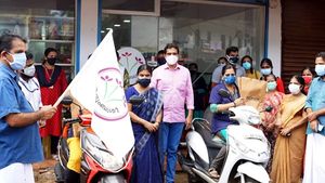    കുടുംബശ്രീയുടെ ഹോം ഡെലിവറി സംവിധാനമായ 'ഹോമര്‍' പദ്ധതിയ്ക്ക് തുടക്കം