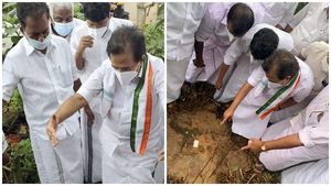 വനംകൊള്ള നടന്ന മുട്ടിൽ സന്ദർശിച്ച് ചെന്നിത്തല, വനംകൊളളയ്ക്ക് സർക്കാർ കൂട്ട് നിൽക്കുന്നുവെന്ന് ആരോപണം