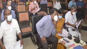 തൃശൂരില്‍ കോവിഡ് നിയന്ത്രണത്തിന് പ്രത്യേക മാര്‍ഗരേഖ തയ്യാറാക്കും: ജില്ലാ വികസന സമിതി