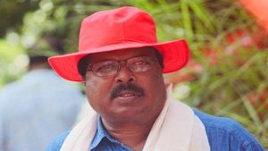 'വലതുകാലും ഇടത് കയ്യും വെട്ടും'; 9 ദിവസത്തിനുള്ളില്‍ ഇന്ത്യ വിടണം; പിപി ചിത്തരഞ്ജന് വധഭീഷണി