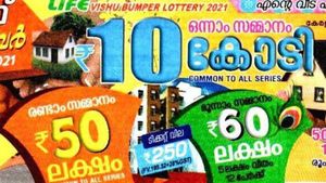 കാത്തിരിപ്പിനൊടുവില്‍ ആ ഭാഗ്യശാലിയെ കണ്ടെത്തി; 10 കോടിയുടെ വിഷു ബംബര്‍ അടിച്ച ആള്‍ ഇവിടെയുണ്ട്