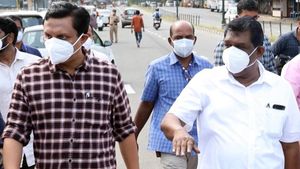 മന്ത്രിമാരുടെ ഇടപെടല്‍: കോഴിക്കോട് കെഎസ്ആര്‍ടിസി- കെടിഡിഎഫ്സി കോംപ്ലക്സിന് ജീവന്‍ വെയ്ക്കുന്നു