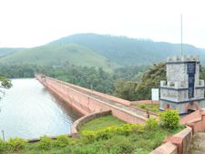 മുല്ലപ്പെരിയാർ തുറക്കേണ്ടി വന്നാൽ നേരിടാൻ കേരളം സജ്ജം, ആശങ്ക വേണ്ടെന്ന് മന്ത്രി റോഷി അഗസ്റ്റിൻ