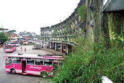 കണ്ണൂര്‍ പഴയ ബസ്സ്റ്റാന്‍ഡിന്റെ അവസ്ഥ പരിതാപകരം; യാത്രക്കാര്‍ക്ക് നരകയാതന