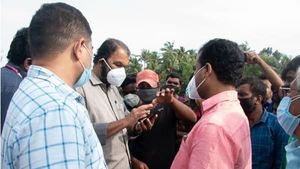 തിരുവനന്തപുരത്ത് നിരവധി വീടുകള്‍ തകര്‍ന്നു; 14 ക്യാമ്പുകള്‍ തുറന്നു, മന്ത്രിയുടെ പ്രതികരണം