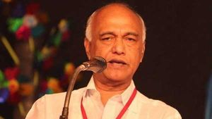 രമയുടെ പദവിപ്രസ്ഥാനത്തെ ഒറ്റുകൊടുത്തതിന്റെ പ്രതിഫലം തന്നെ: എളമരത്തെ പിന്തുണച്ച് ജില്ലാ സെക്രട്ടറിയും